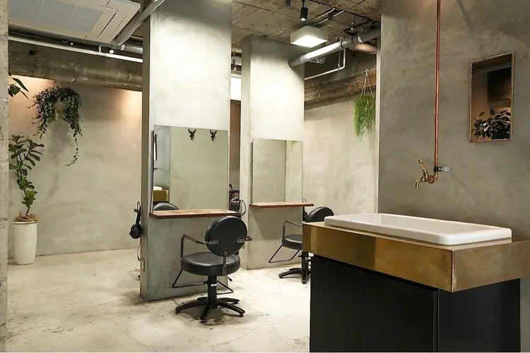 om'sの内観・外観2