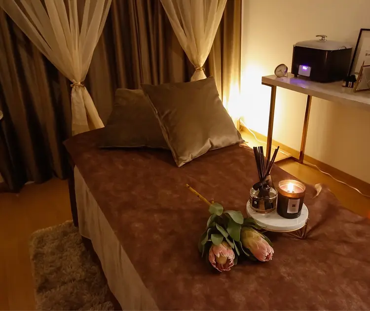 バストアップ専門サロン　a Womb .の内観・外観1