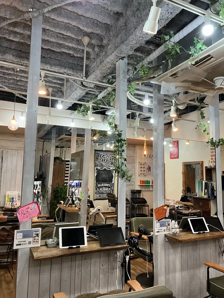 GRAPE VINES港南台店の内観・外観3