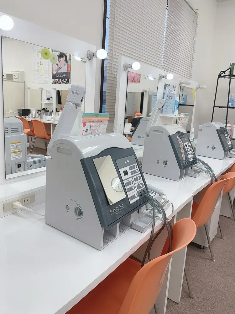 ナリスビューティサロン　デ･アイム長町の内観・外観1