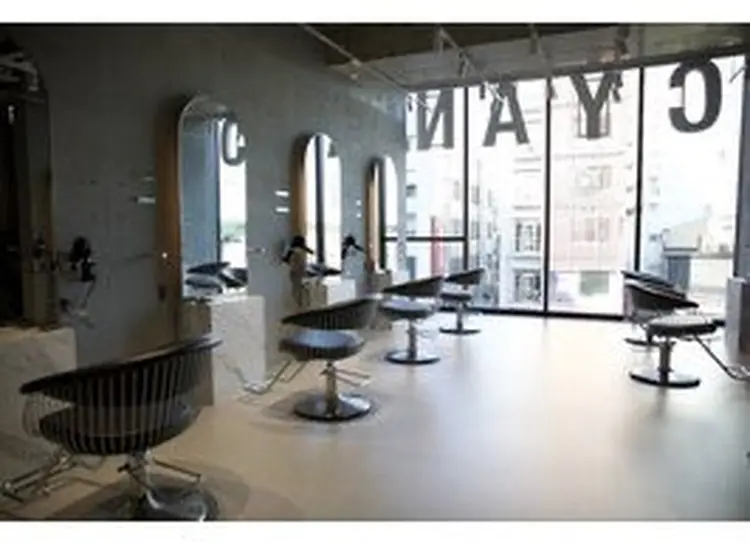 CYAN.大須店の内観・外観1