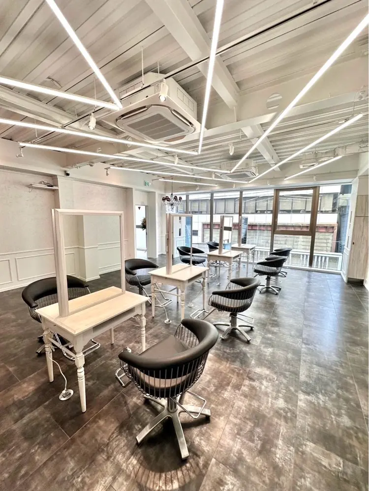 ラブレス天王寺SmartSalonの内観・外観1