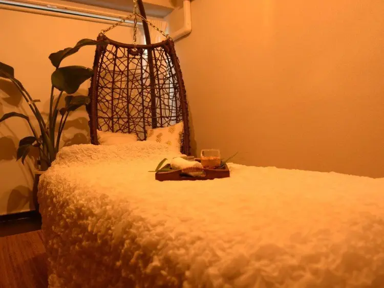 小顔矯正サロンLuanaの内観・外観1