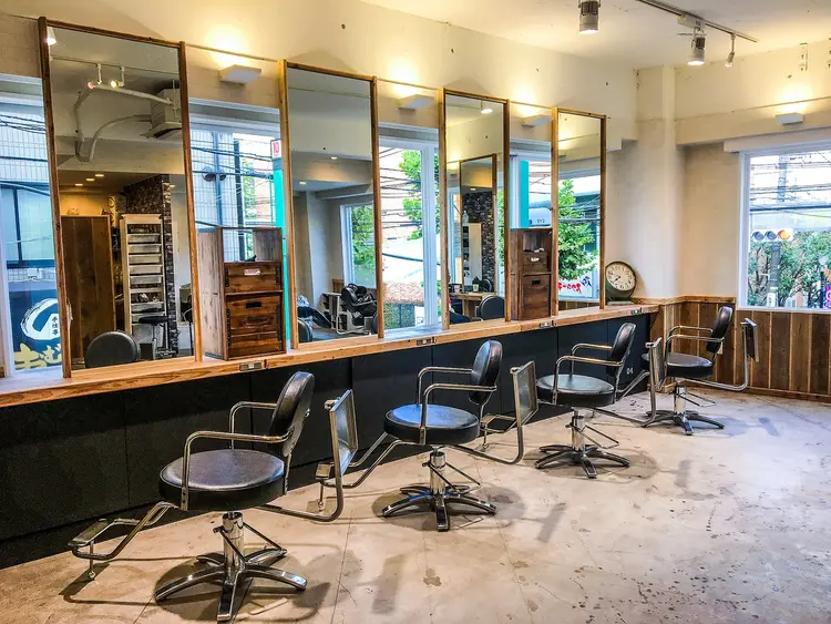 GrandChariot 笹塚店の内観・外観1