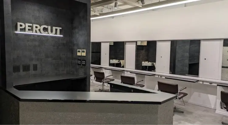 MEN'SHAIR PERCUT天王寺店の内観・外観1