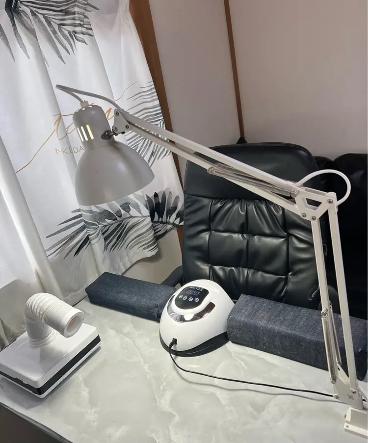 Access nailの内観・外観1