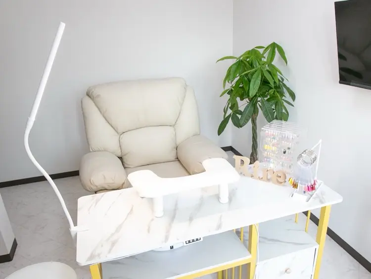 Rire nailの内観・外観1