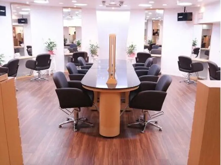 igrek庄内本店の内観・外観1