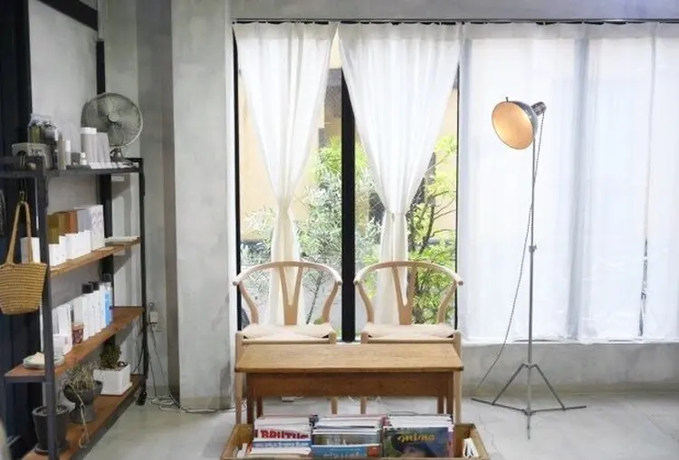 fonの内観・外観2