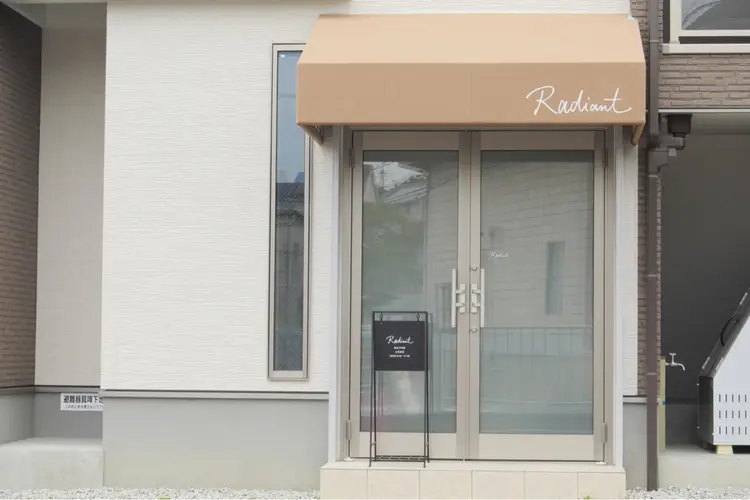 Radiantの内観・外観1