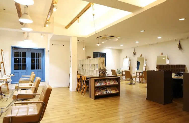 hair museeの内観・外観2