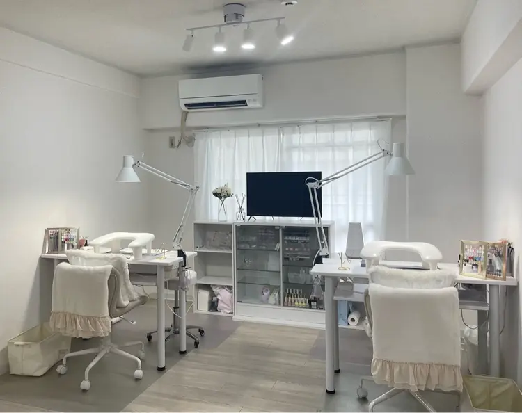 Lelien nailの内観・外観1