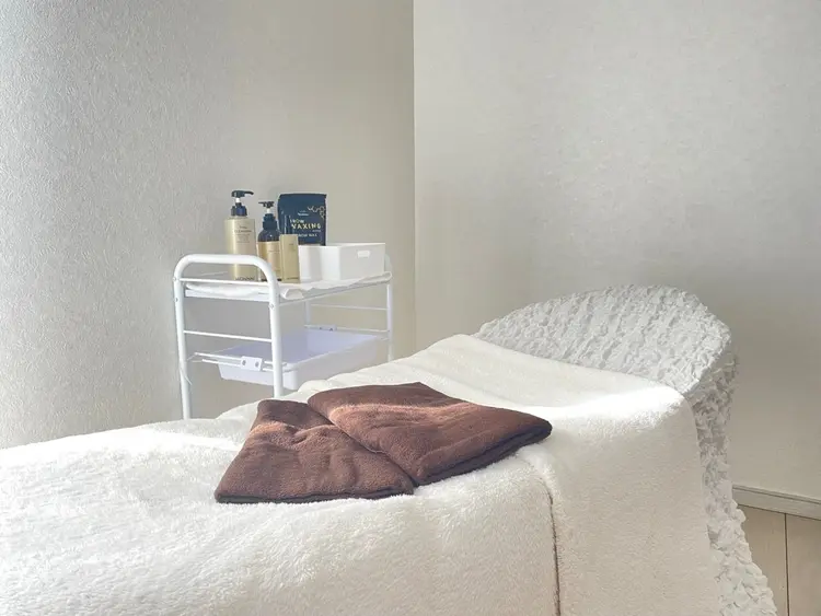 ami eye&nailの内観・外観2