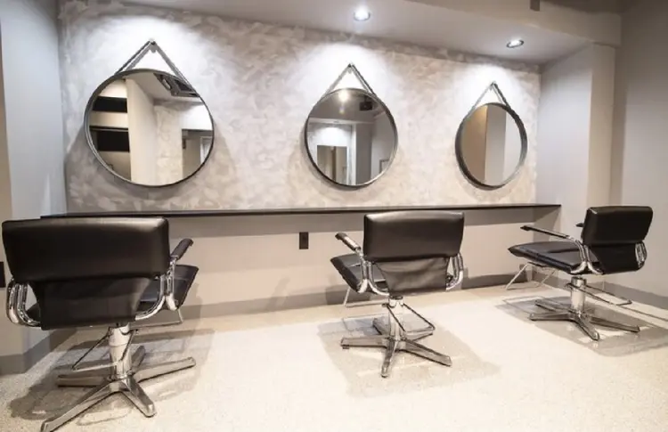 キリカ新宿の内観・外観1