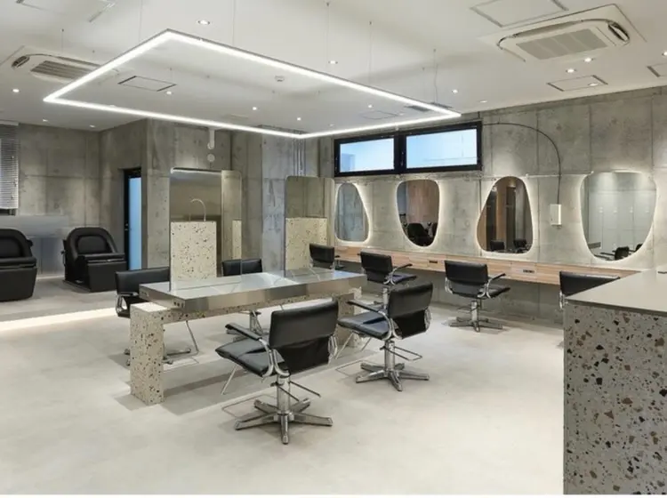 LUZの内観・外観1