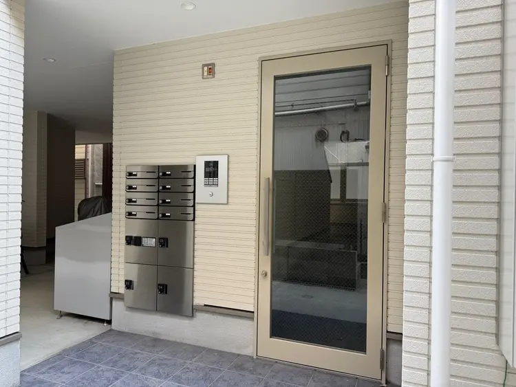 Alococo nailの内観・外観3