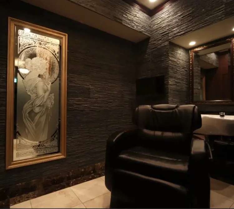 ヒロ銀座新橋並木店の内観・外観1