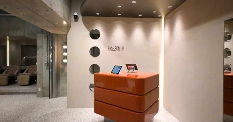 SALOWIN池袋East店3Fの内観・外観2