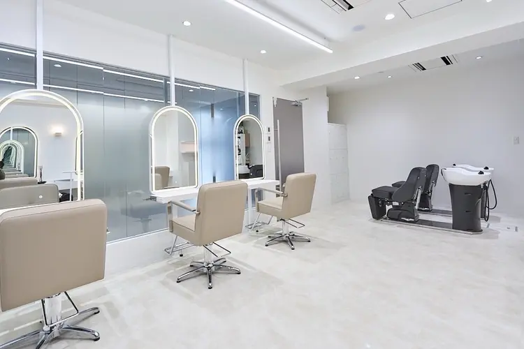 IVEの内観・外観2