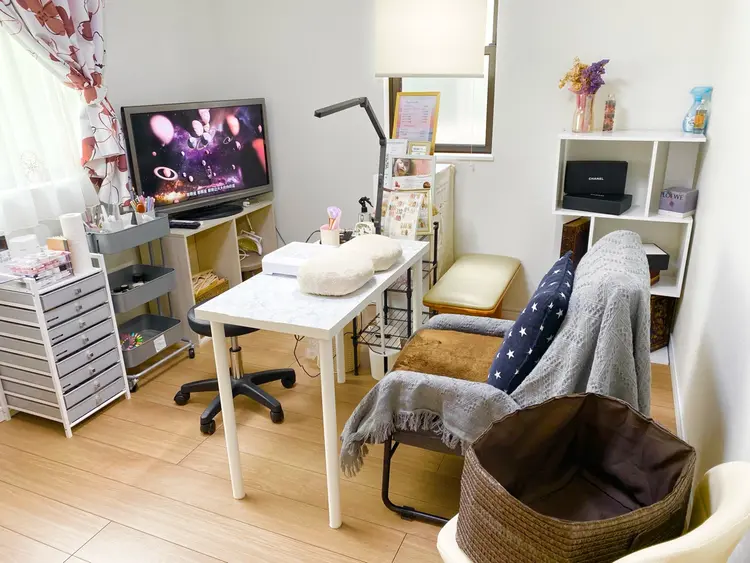 nail salon"a"の内観・外観1