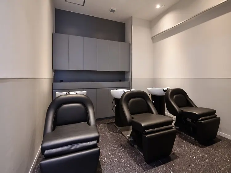 SALOWIN高崎の内観・外観3