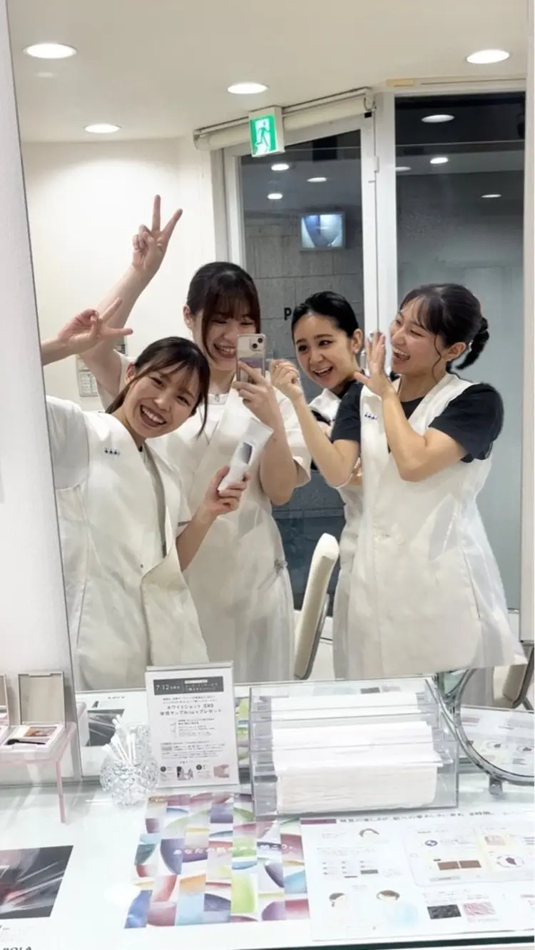 POLA THE BEAUTY 四条烏丸店の内観・外観3