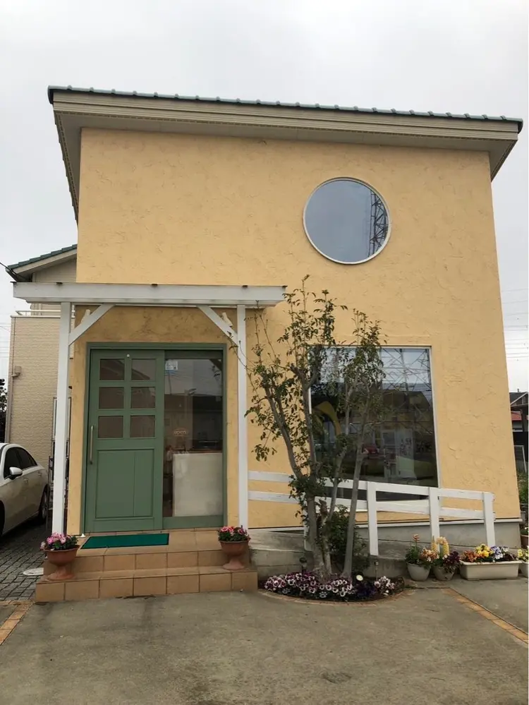 Rene-cell Reinaの内観・外観1