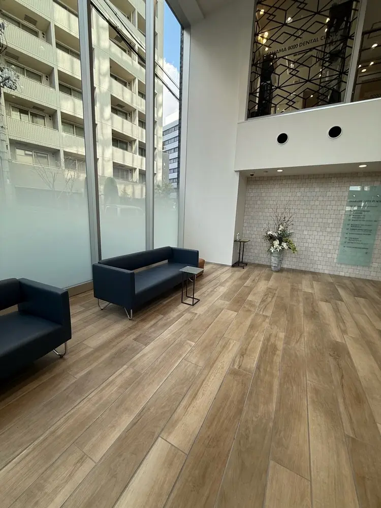 RAY LOWの内観・外観3