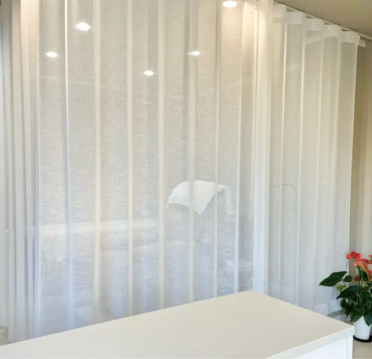 eyesalon hymyの内観・外観1