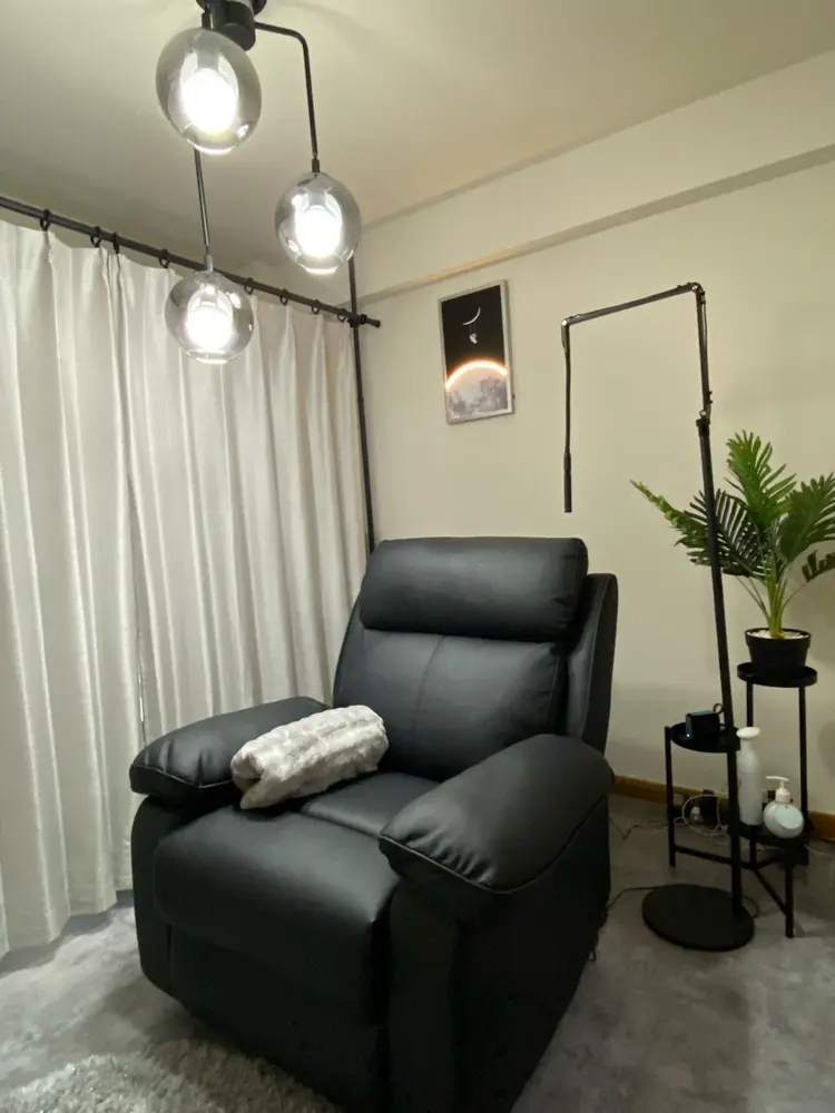 Tamee's Lashの内観・外観1