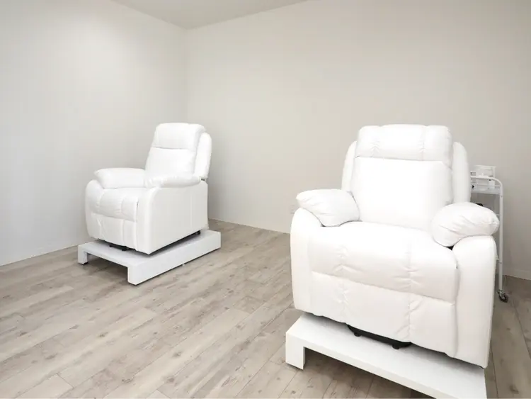 Nail&Eyelash Reaの内観・外観1