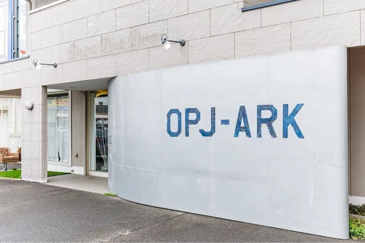 open-jawの内観・外観3