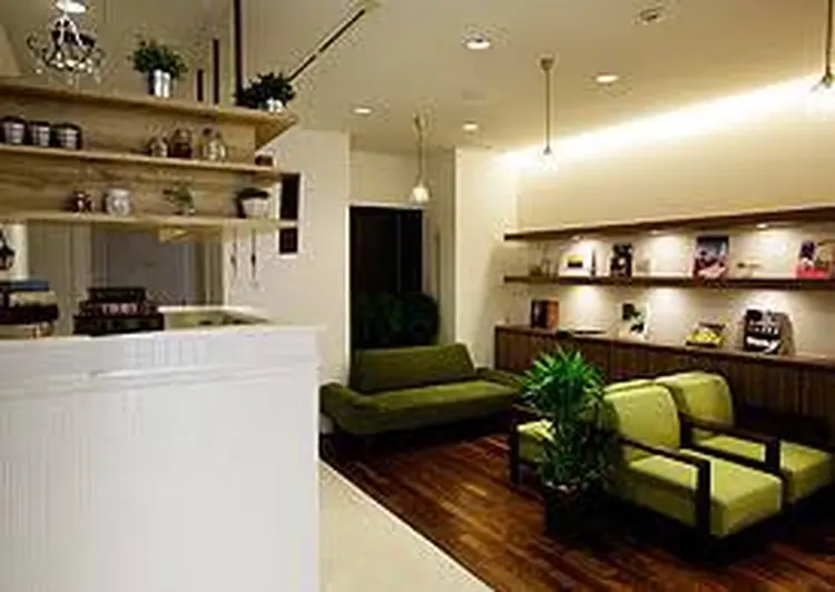 apish  AOYAMAの内観・外観3