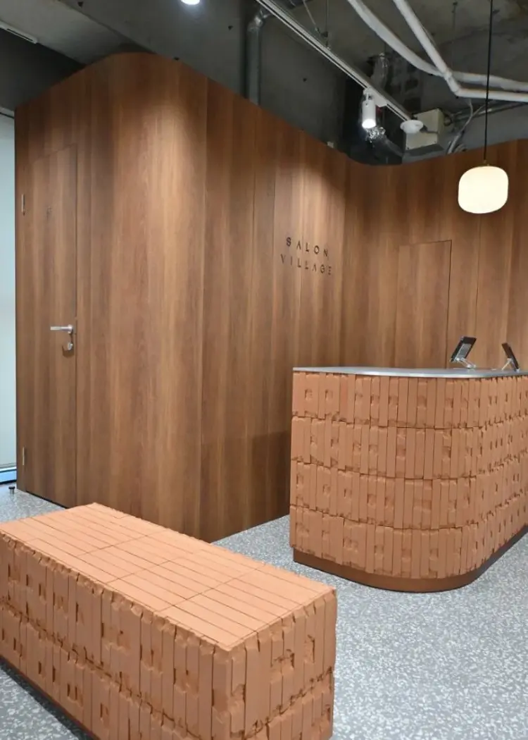 7nailの内観・外観1