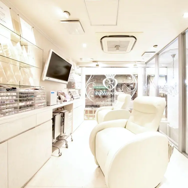 エタニティトータルビューティーサロンの内観・外観1