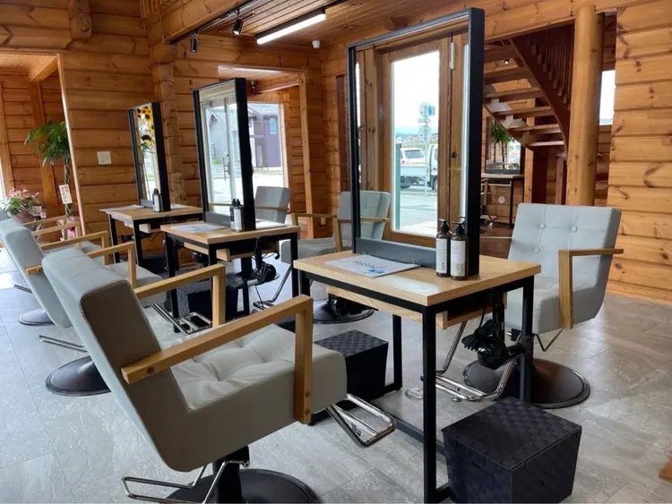 TOTAL BEAUTY BREK 金沢店【トータルビューティーブレイク】の内観・外観2