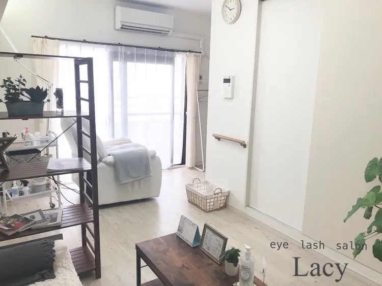 eyelash salon Lacyの内観・外観1
