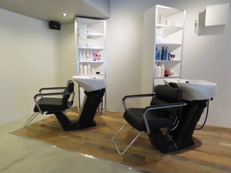 tenderの内観・外観3