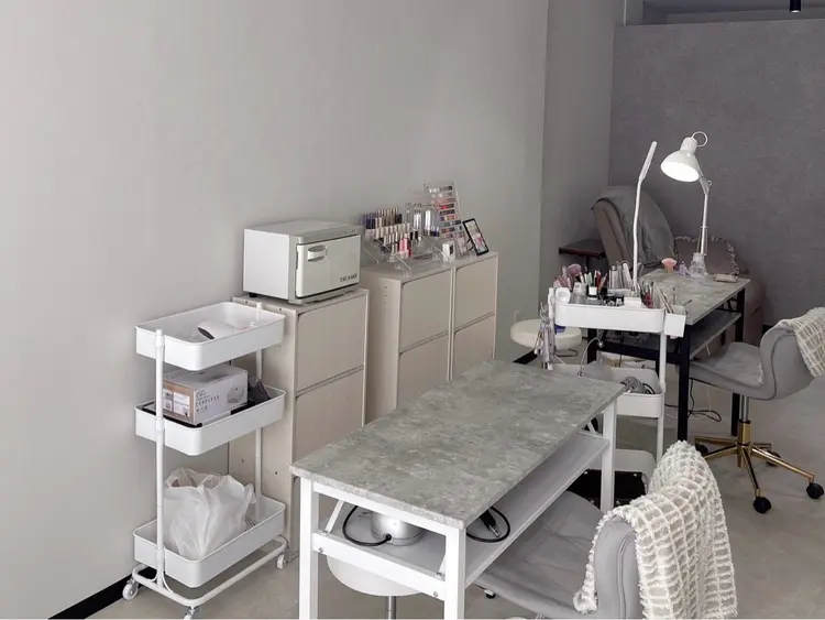Nail  salon  Lebelの内観・外観2