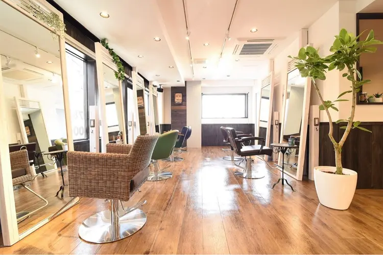 アグヘアーシータの内観・外観1