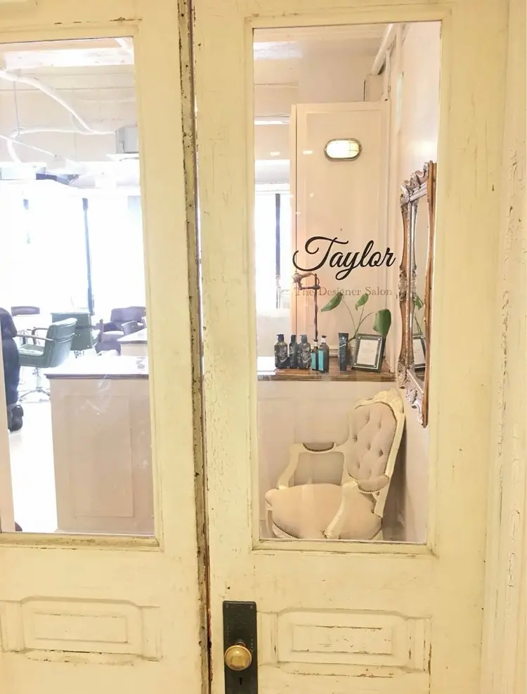 Taylorの内観・外観3