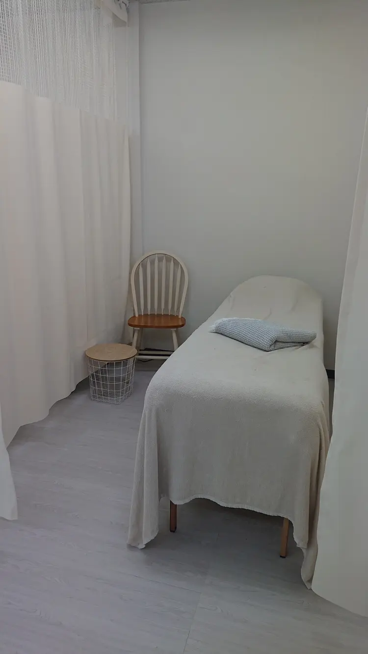 beauty salon by BMbmの内観・外観2