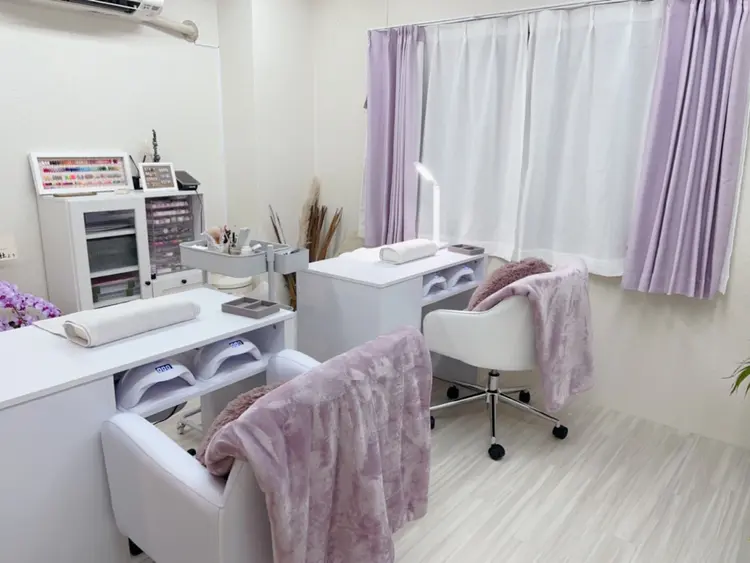 nail & share salon PESCAの内観・外観2