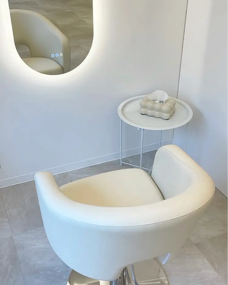 HAIR MAKE SALON new meの内観・外観2