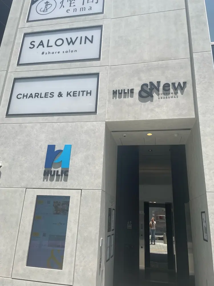 SALOWIN渋谷me+店の内観・外観3