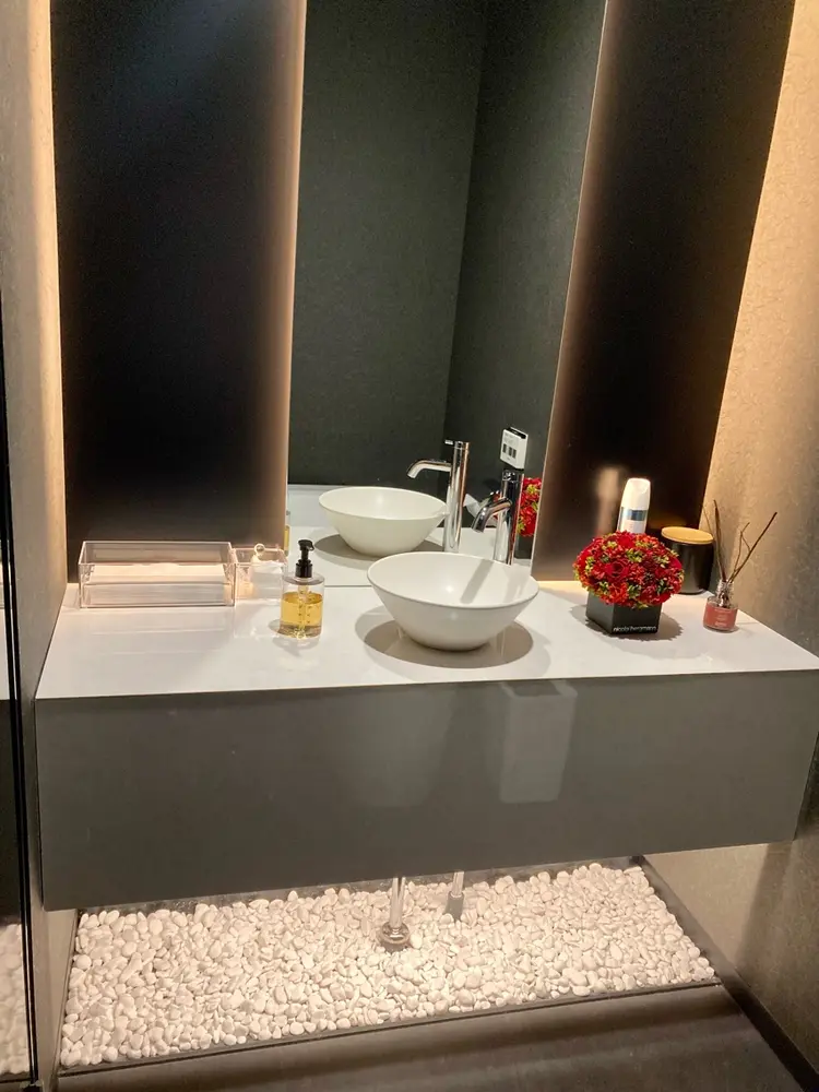 HARUKI MINATO Japan福岡店の内観・外観3