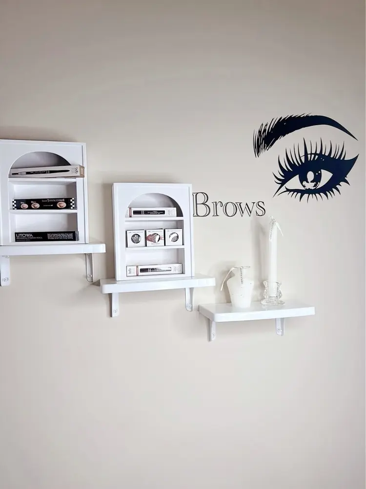 WHITE  EYE　京橋店の内観・外観3