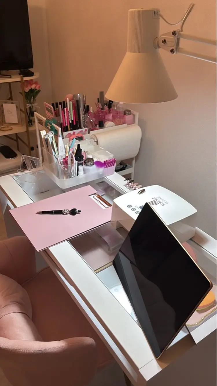 𝐁𝐞𝐥𝐥 𝐦𝐞の内観・外観2