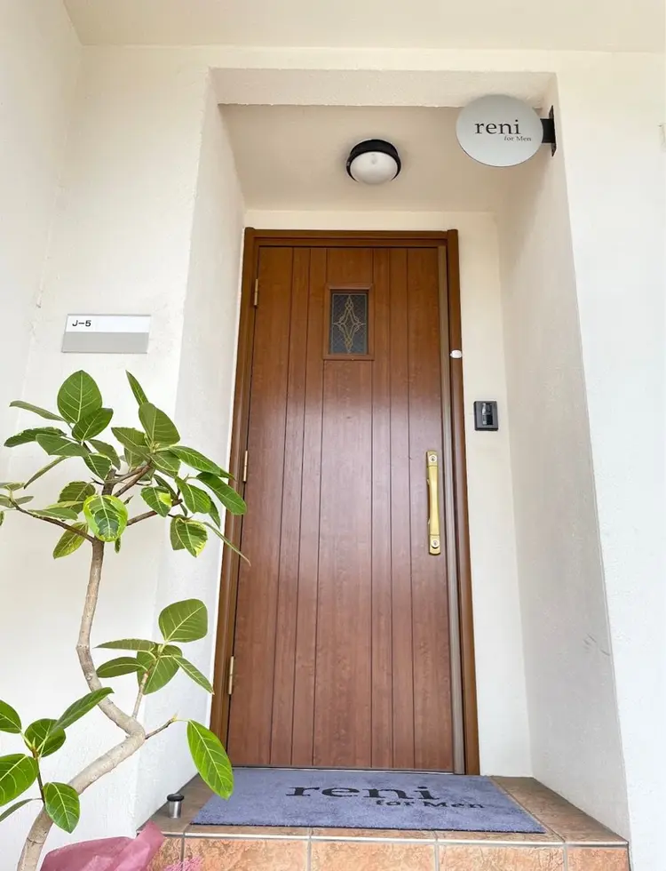 reniの内観・外観2