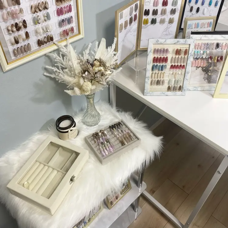 &.nailの内観・外観2